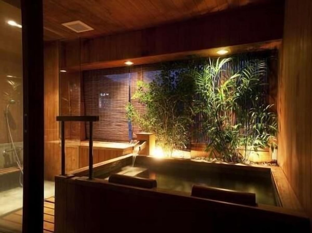 Konpira Onsen Yumoto Yachiyo 8/17