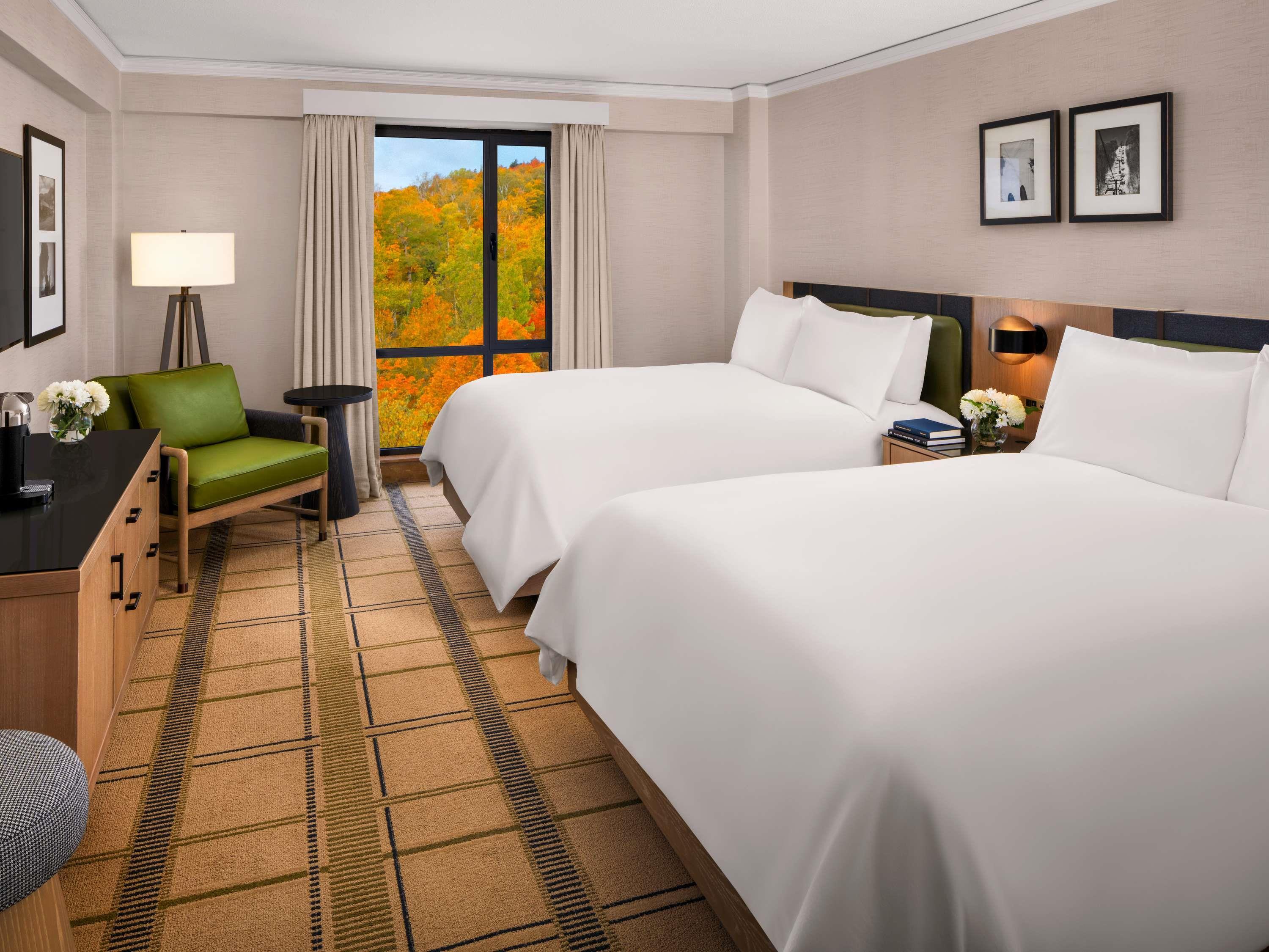 Renovated, Fairmont, Luxury, 2 Queen Beds