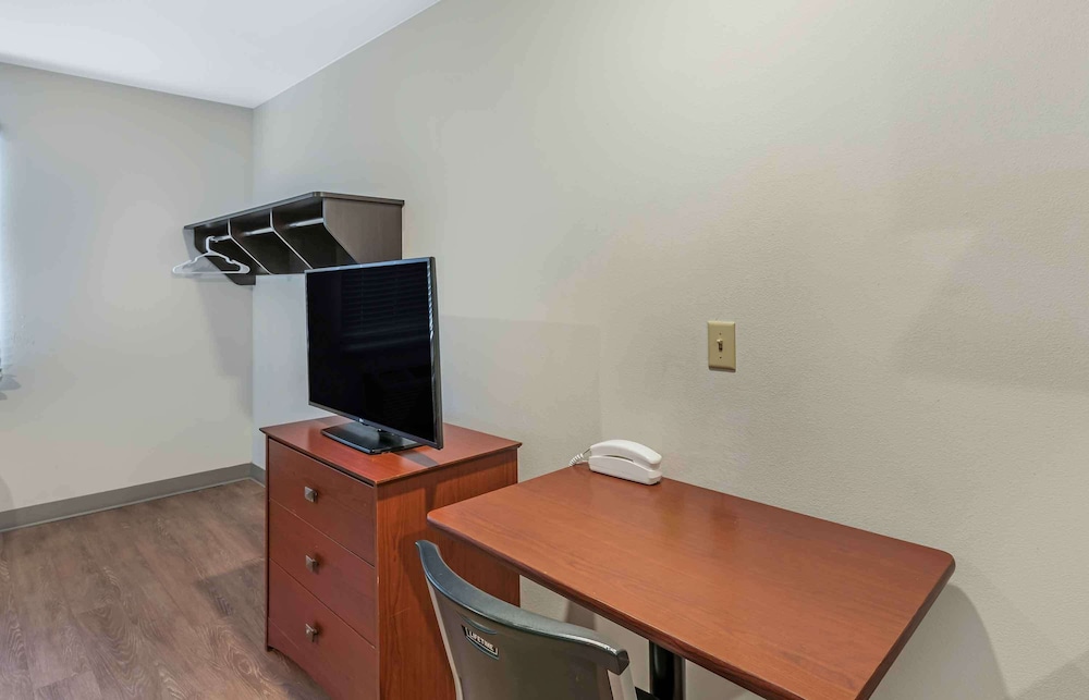 Studio 6 Extended Stay Little Rock Southwest AR 38/50