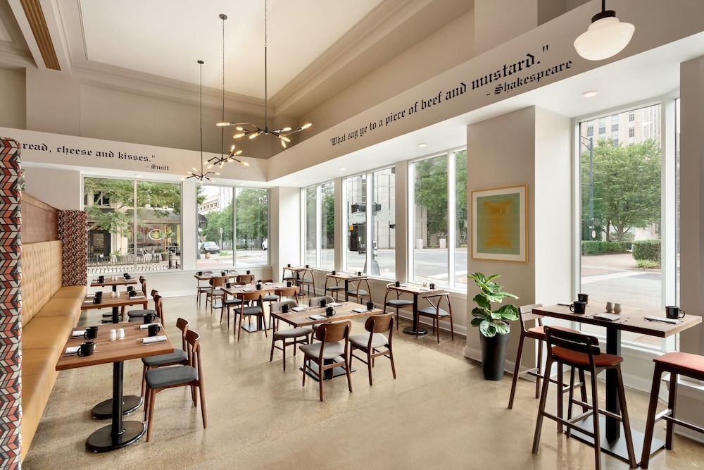 Hotel Indigo Winston Salem Downtown 44/61