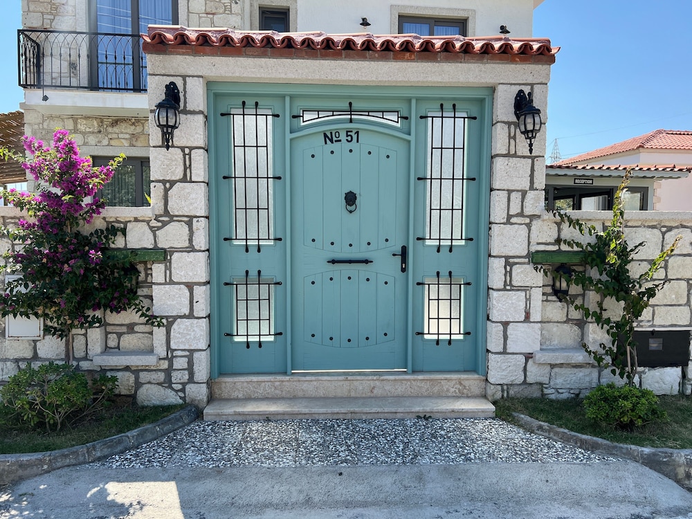 My Angels Alacati 1/47