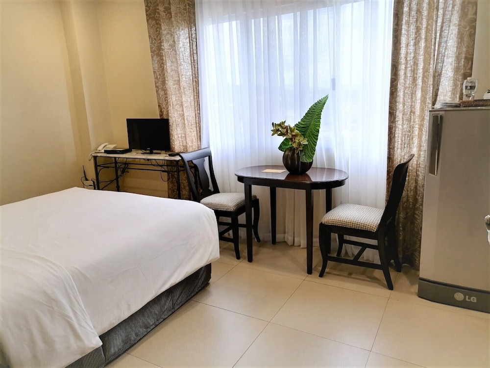 Sta. Barbara Residence Hotel 21/59