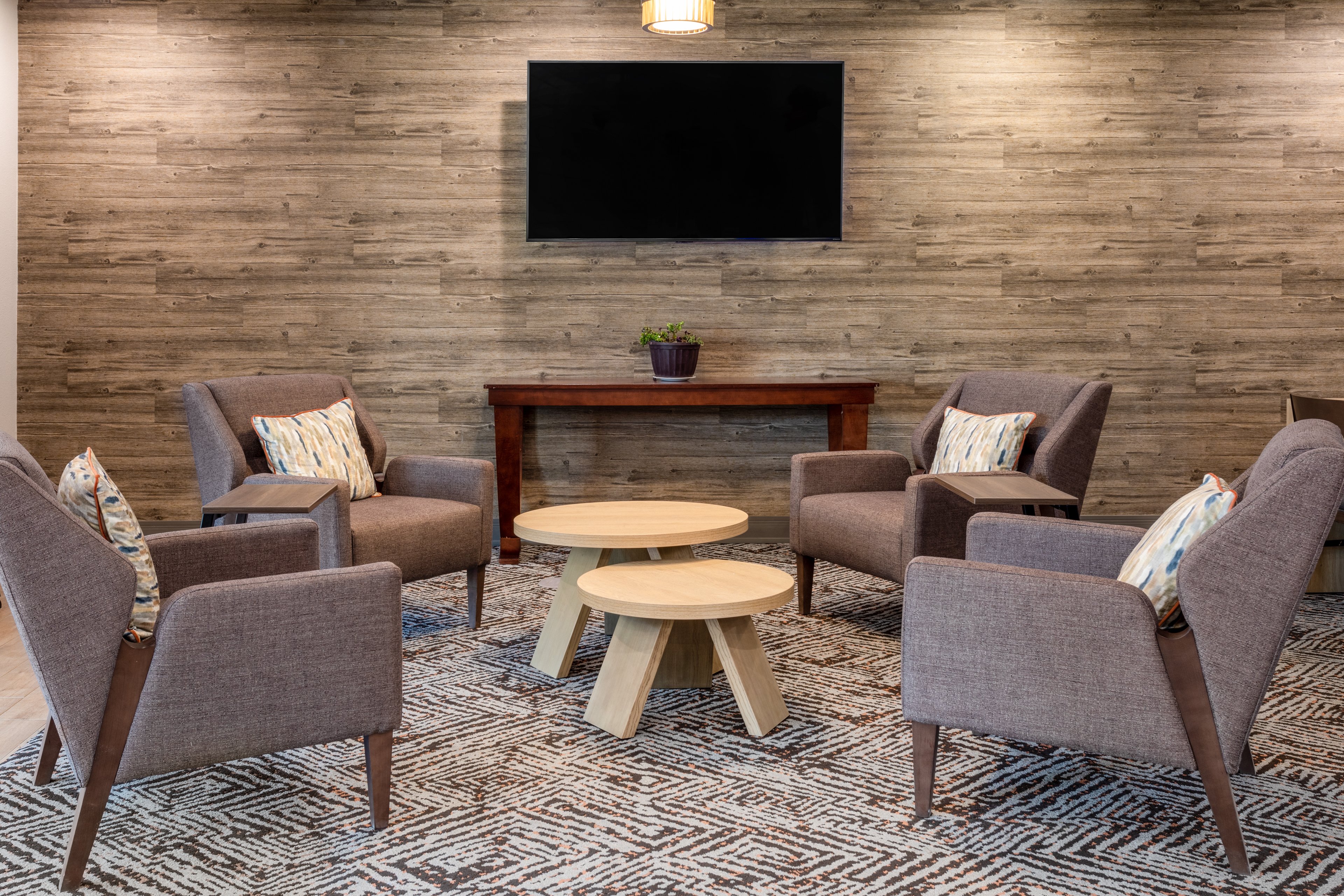 Candlewood Suites Sioux Falls 20/33