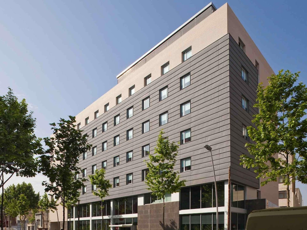 Ibis Barcelona Plaza Glories 22 4/75