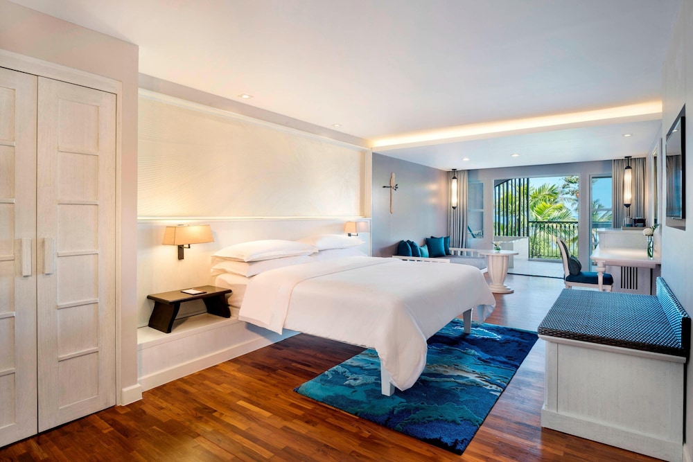 SHERATON SAMUI RESORT 12/81
