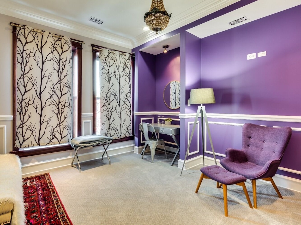 Ruby Room 32/41