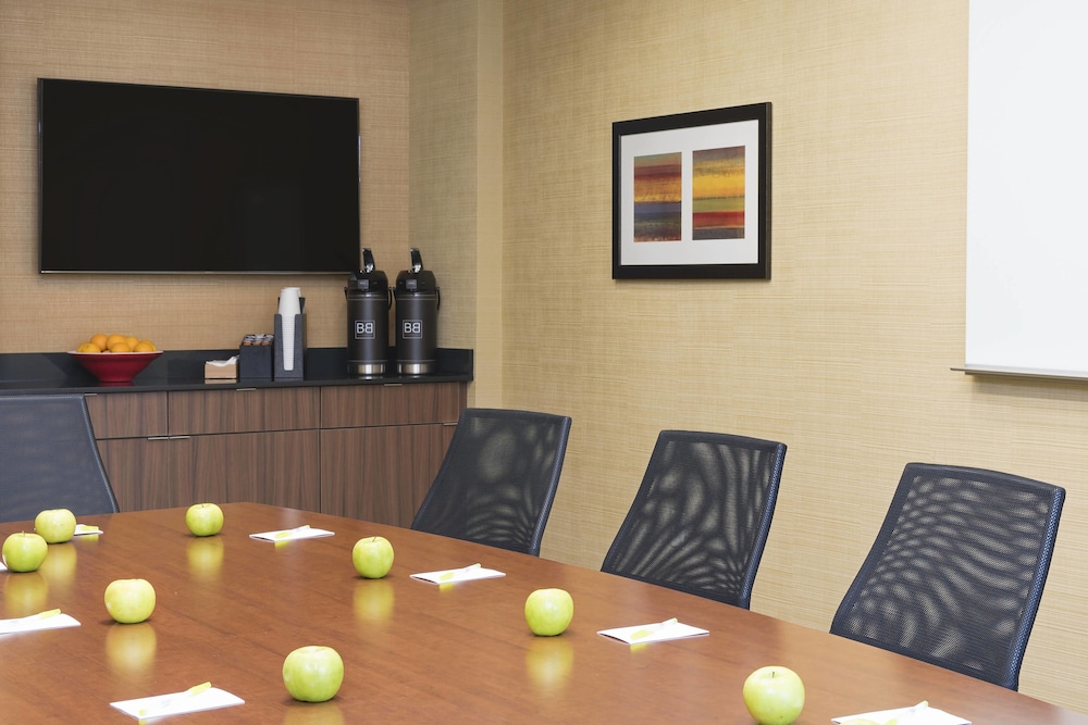 Fairfield Inn and Suites Orlando Kissimmee/Celebration 28/30