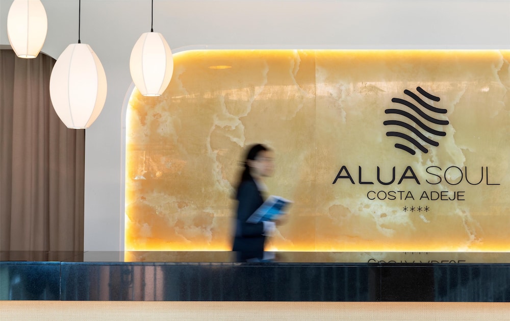 AluaSoul Costa Adeje 9/50