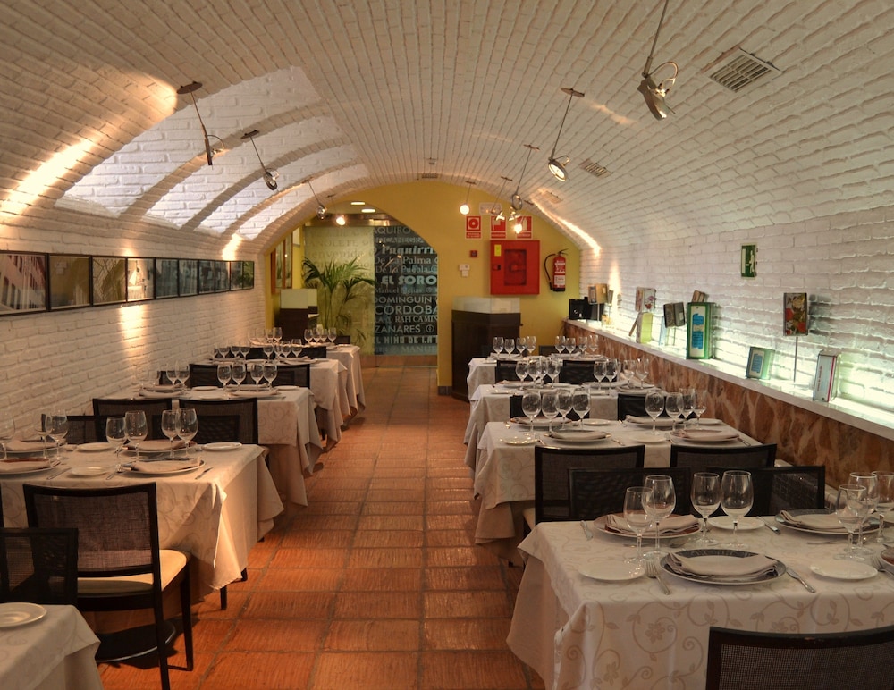 Hotel el Carmen 50/61