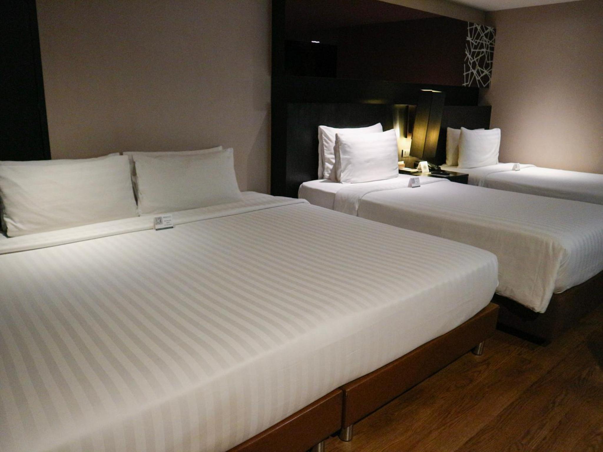 جناح عائلي بسرير كينج، Golden Tulip Mandison Suites 5/10