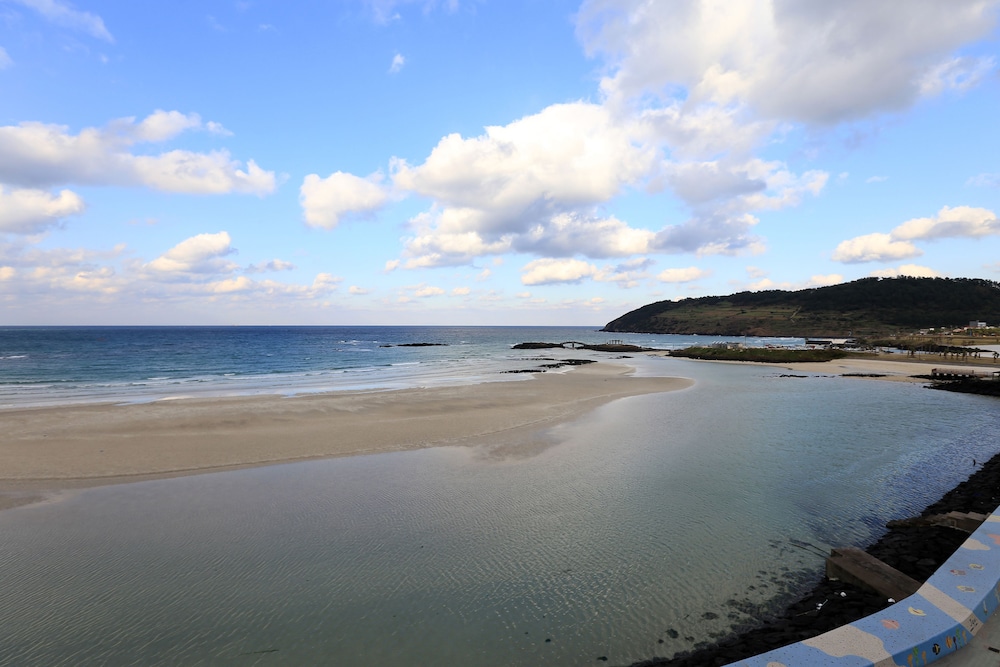 Ocean Grand Hotel Jeju 46/58