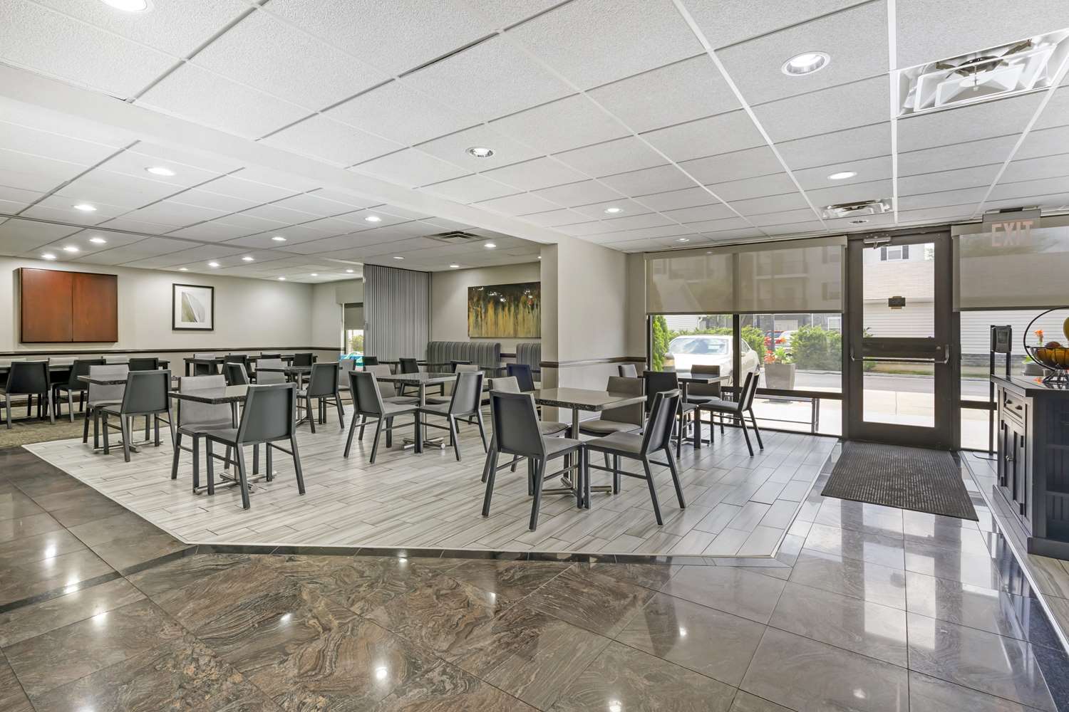 Best Western Suites Columbus 27/35