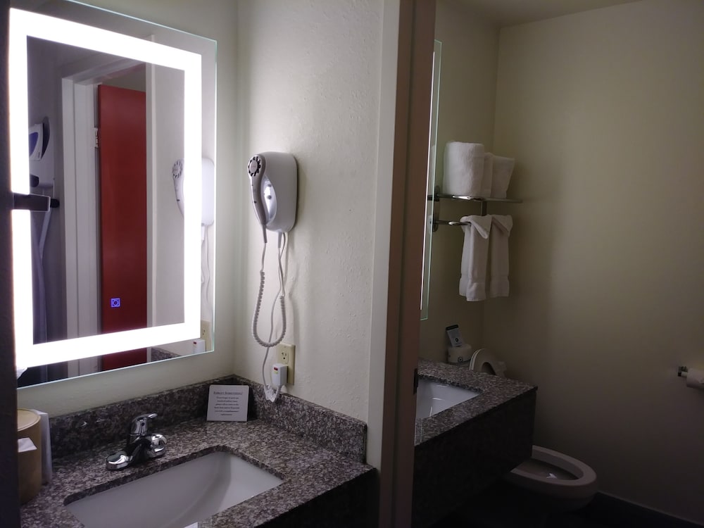 Quality Inn & Suites Fort Collins East 58/58