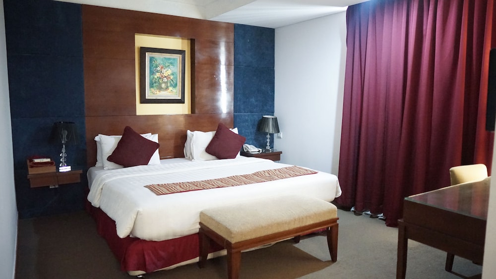 Sofyan Hotel Cut Meutia 19/63
