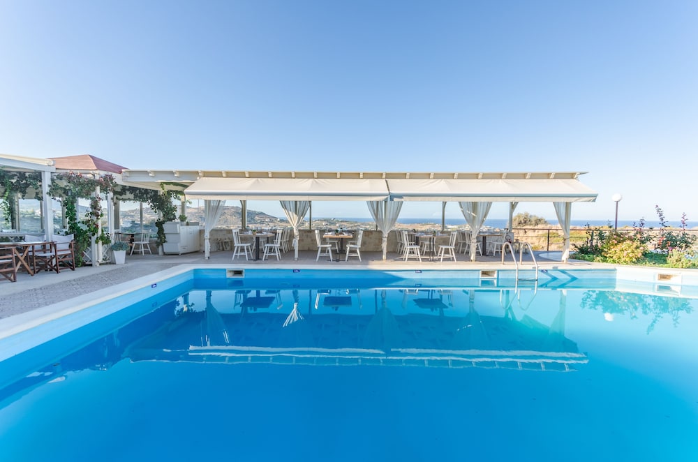 Pela Mare Hotel 49/77