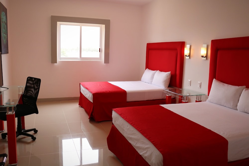 Standard, 2 Double Beds