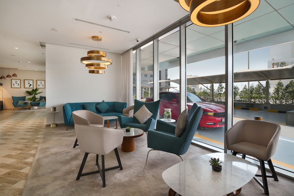 Millennium Executive Apartments Mont Rose 55/66