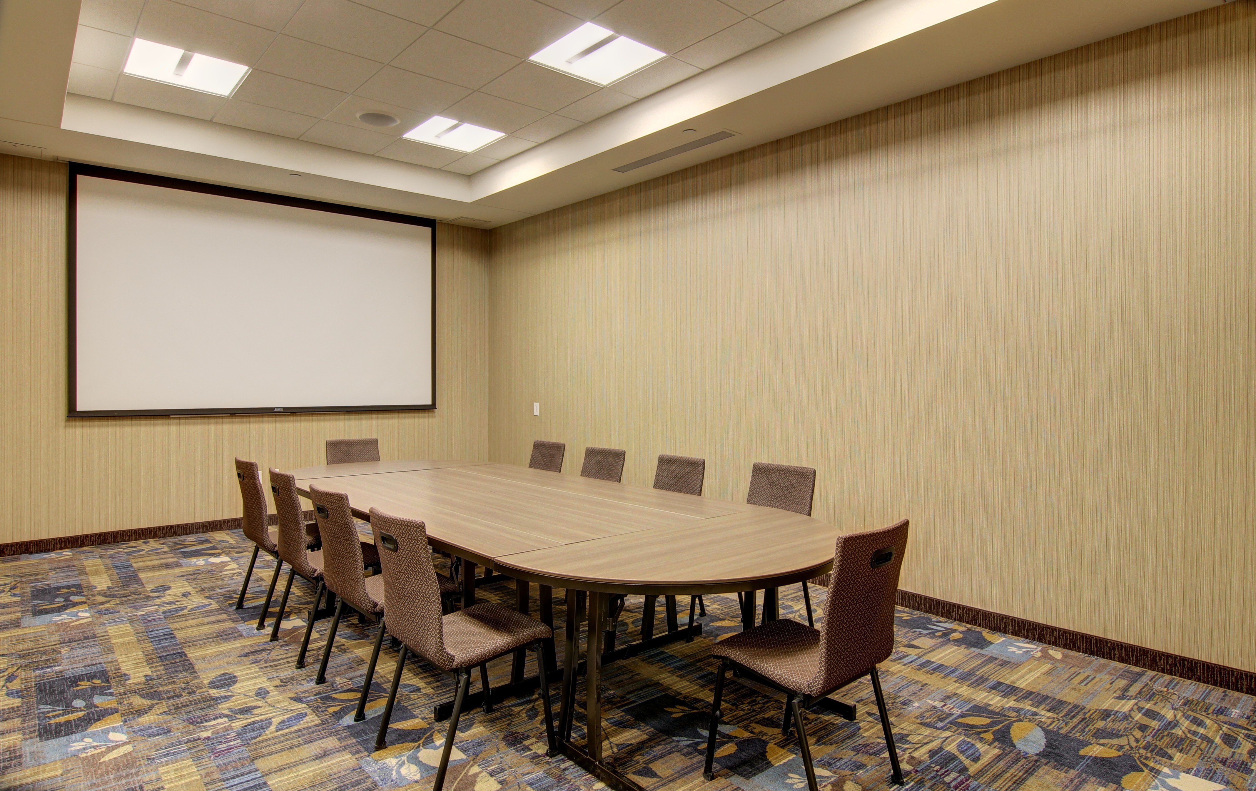 Holiday Inn Express Fargo SW - I-94 Medical Center 47/52