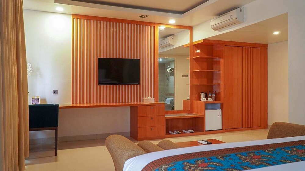 Lombok Vaganza Hotel & Convention 26/38