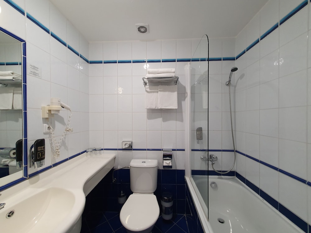 Hotel Machova 44/50