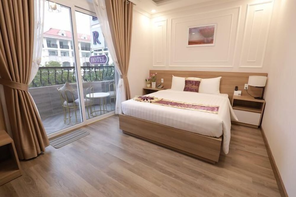 Vkt Hotel 14/48