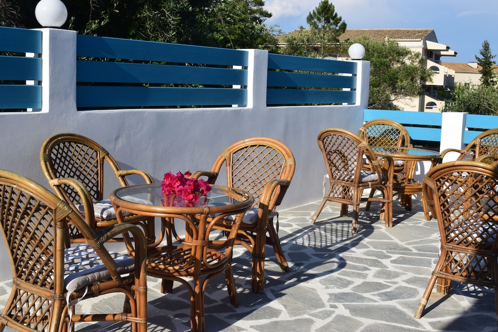 Kalimera Studios And Apartments 24/33