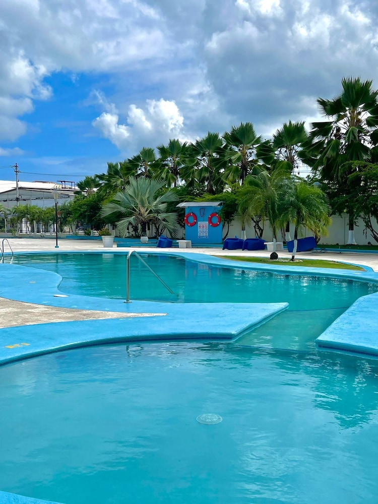 Sand Diamond Hotel (ex Four Points by Sheraton Colon) 28/31