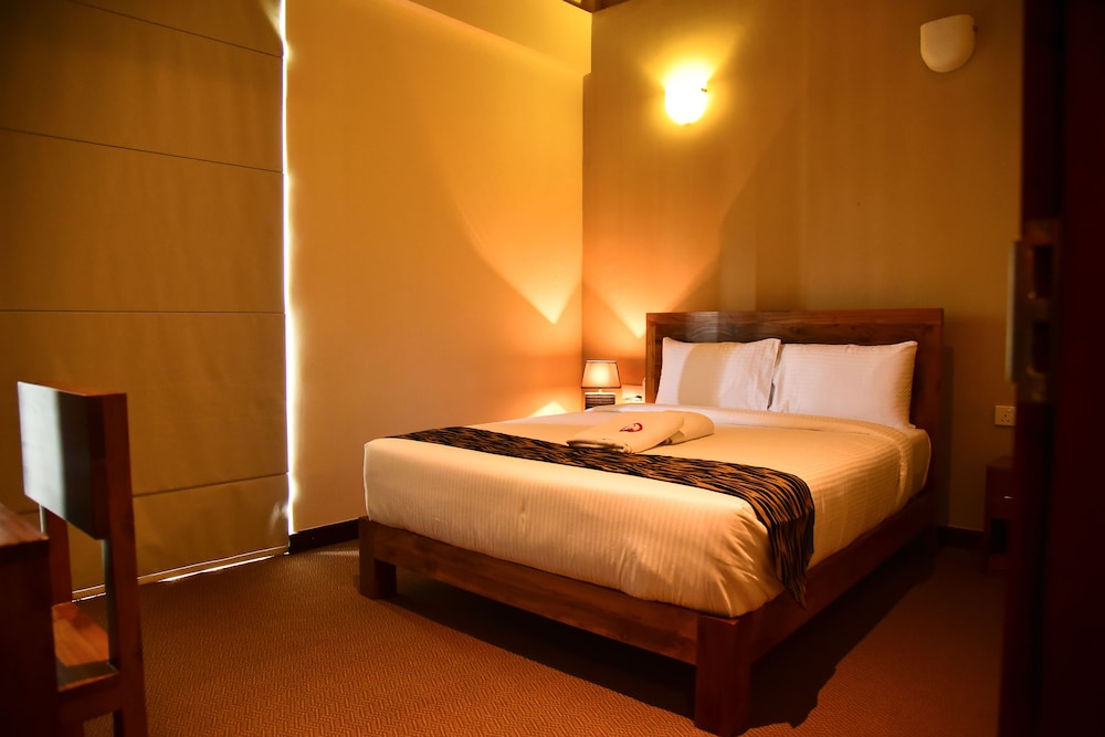 Emirates Luxury Apartments 17/65