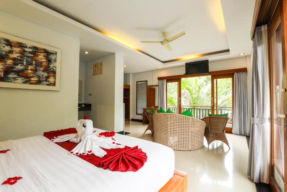 Amoya Inn 12/50