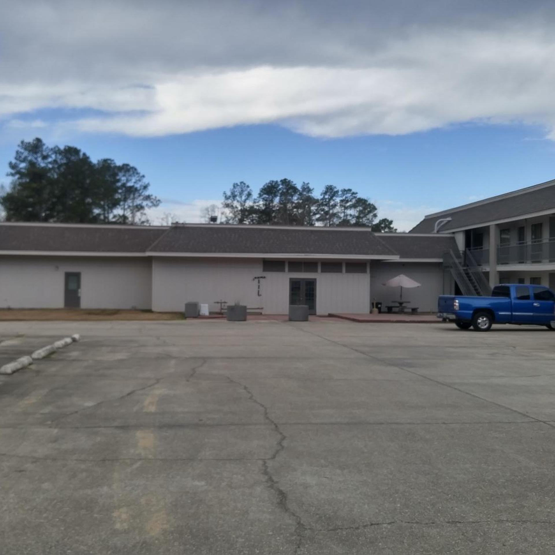Travelers Rest Motel 15/21