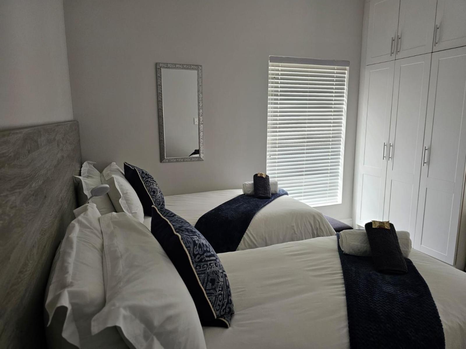 21 Manor Kingswood 7/41