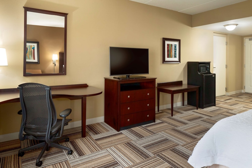 Hampton Inn Knoxville East 54/55