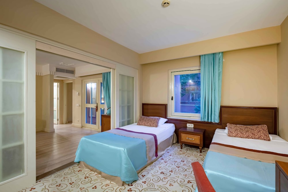 Movenpick Resort Antalya Tekirova 24/63