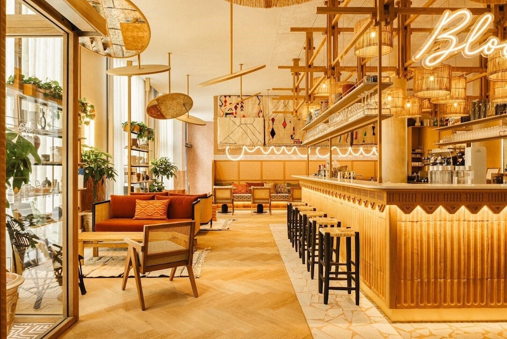Bloom House Hotel & Spa Paris 46/52
