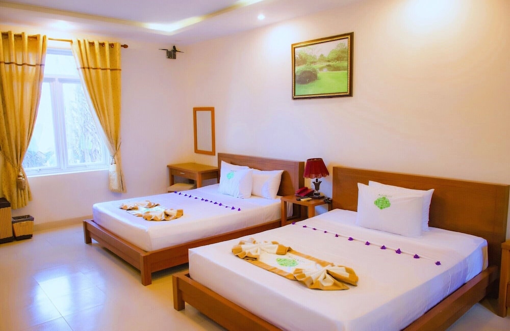 Saigon Emerald Resort 22/72