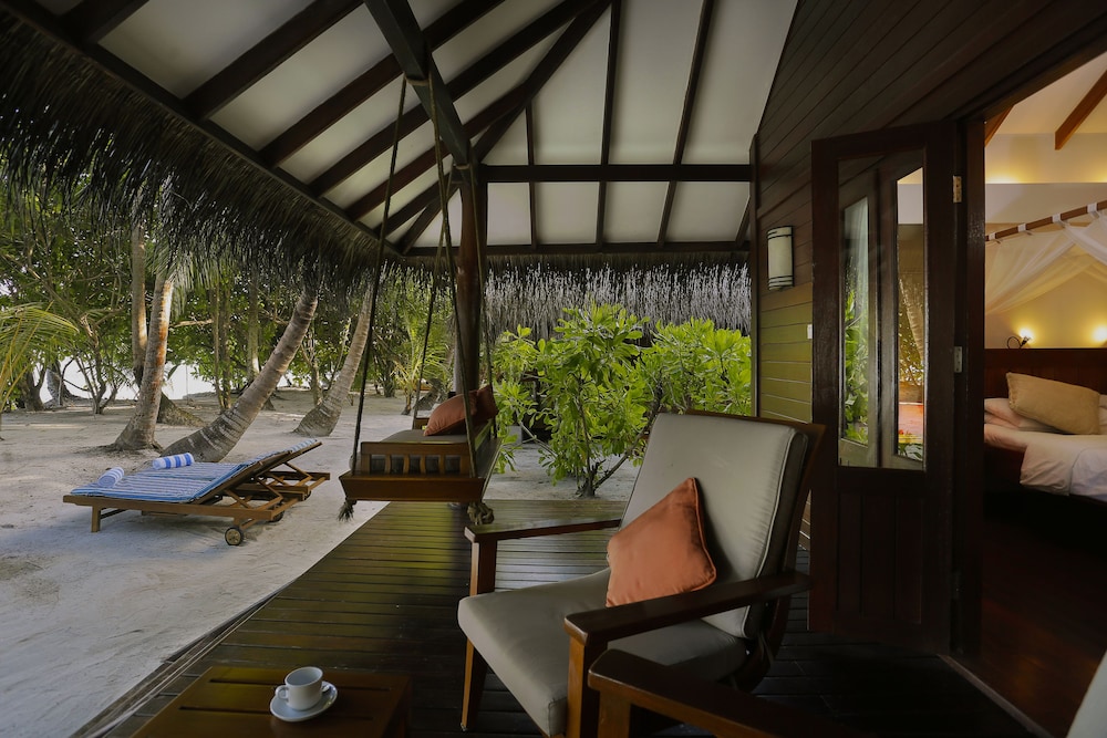 Medhufushi Island Resort 69/96