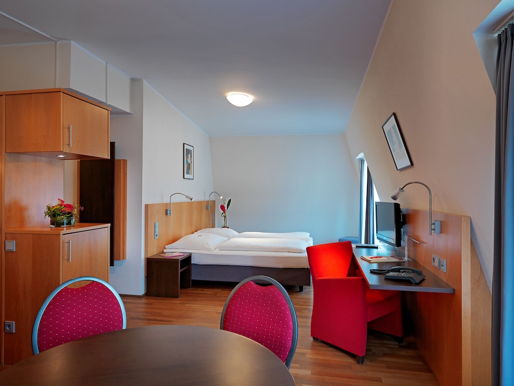 Eden Frueh Am Dom Hotel 13/40