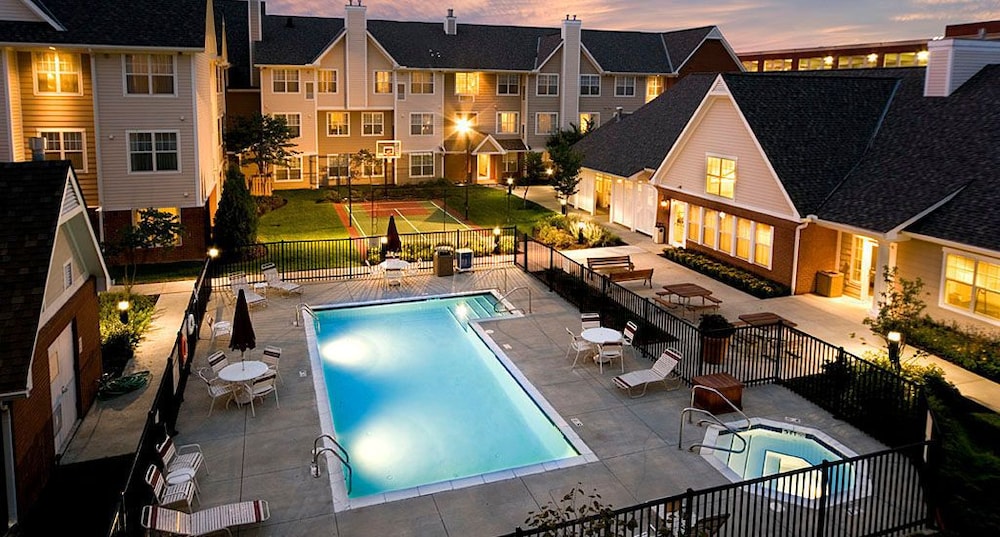 Residence Inn Marriott Easton 1/21