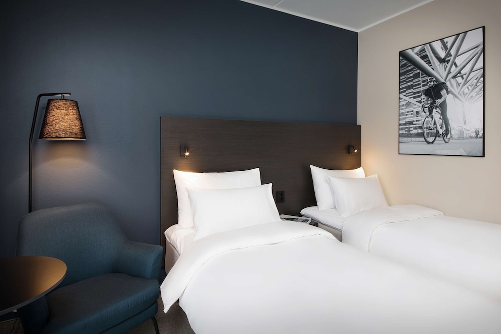 Park Inn By Radisson Oslo Airport Hotel West 7/75