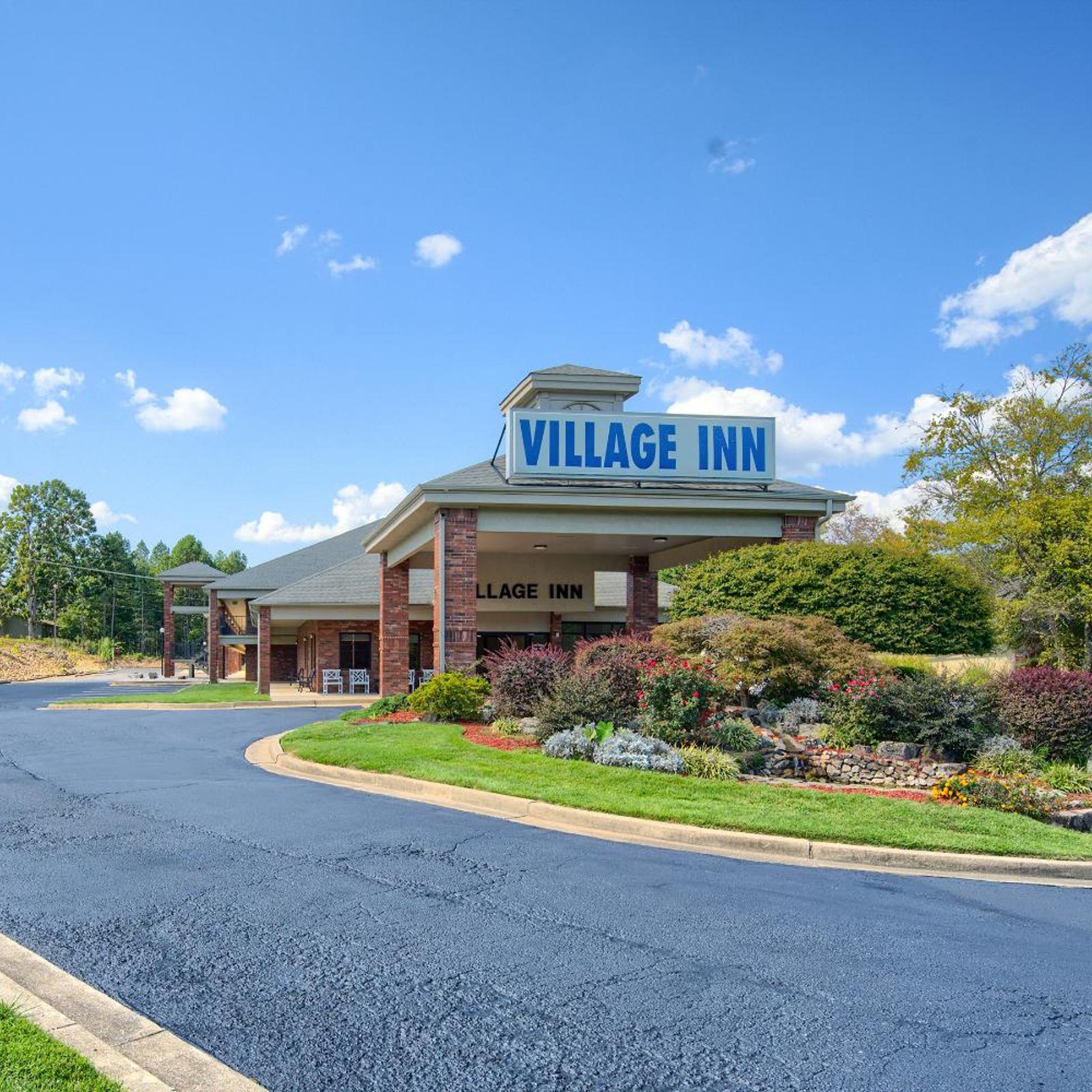 Hot Springs Village Inn 3/50