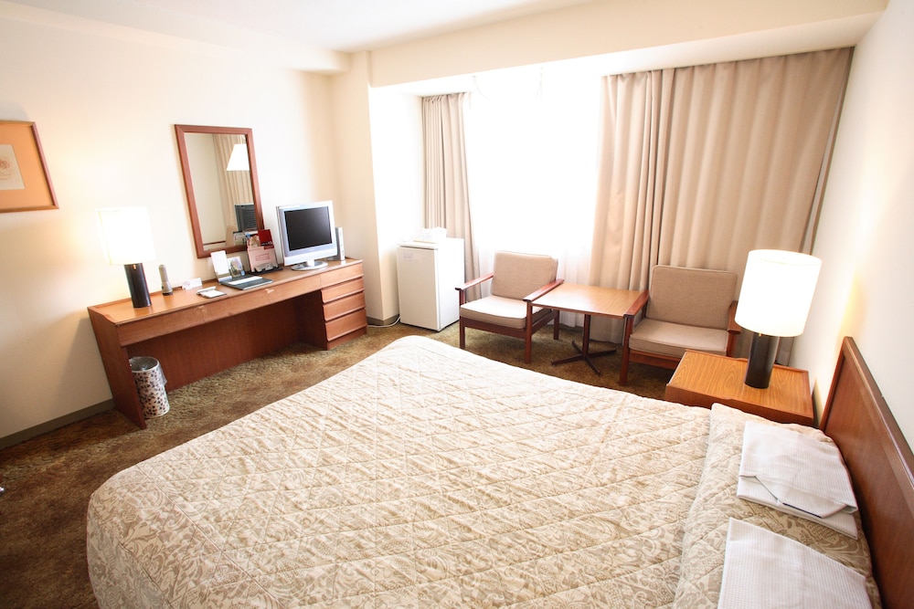 Nagaoka Grand Hotel 7/57