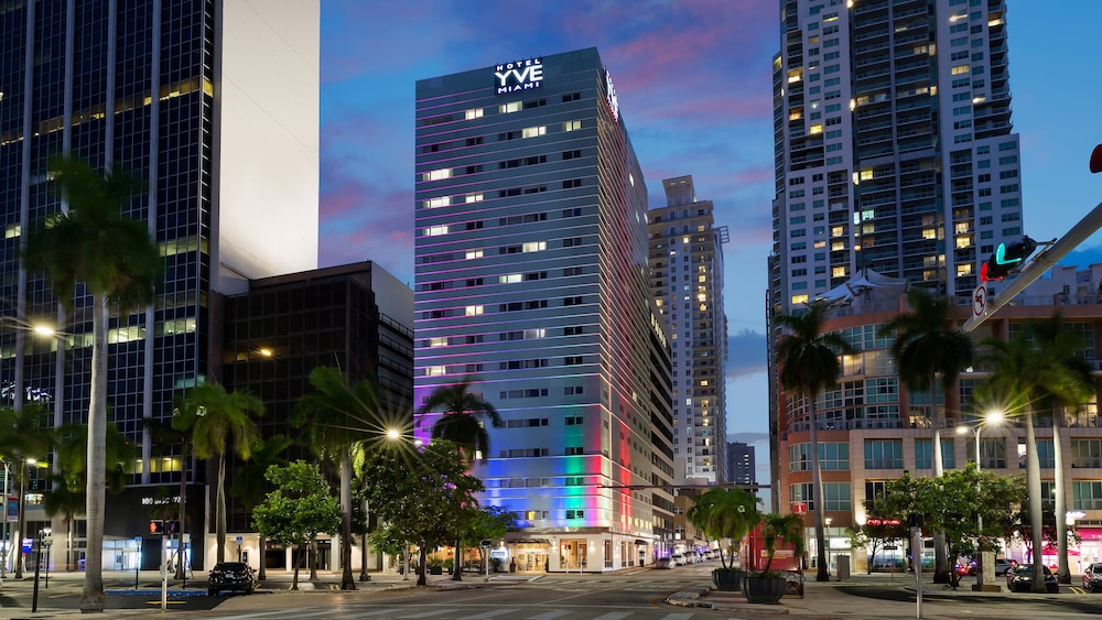 YVE HOTEL MIAMI 3/50