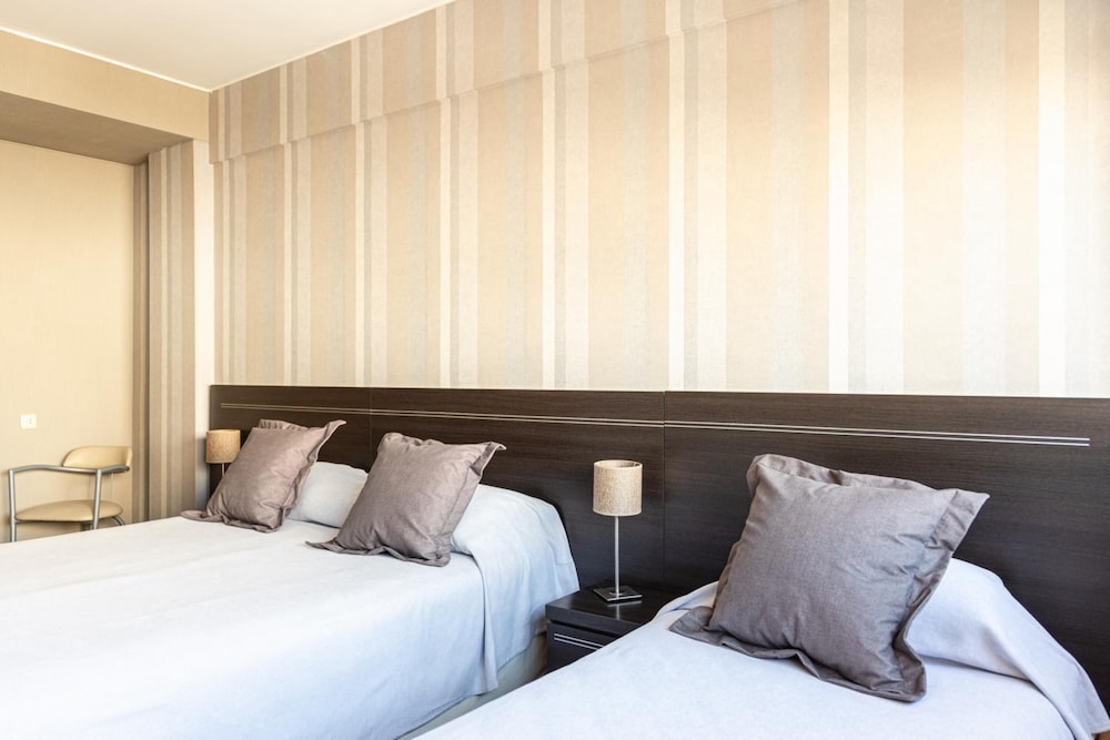 Sarum Hotel Design 9/50