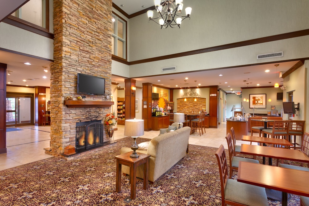 Staybridge Suites Omaha 80th And Dodge 65/81