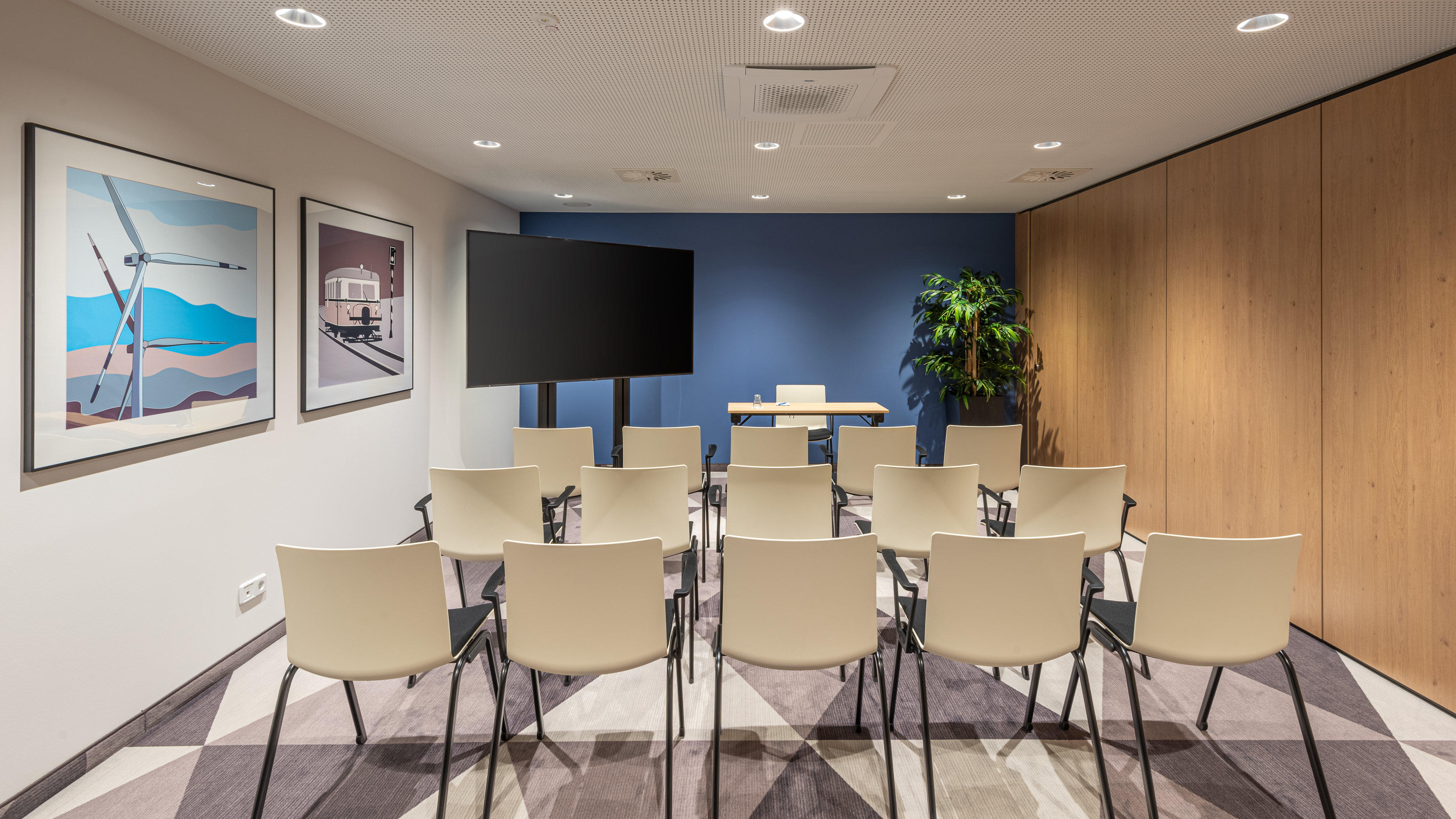 Holiday Inn Express Hamburg South A7/As42 by IHG 35/50
