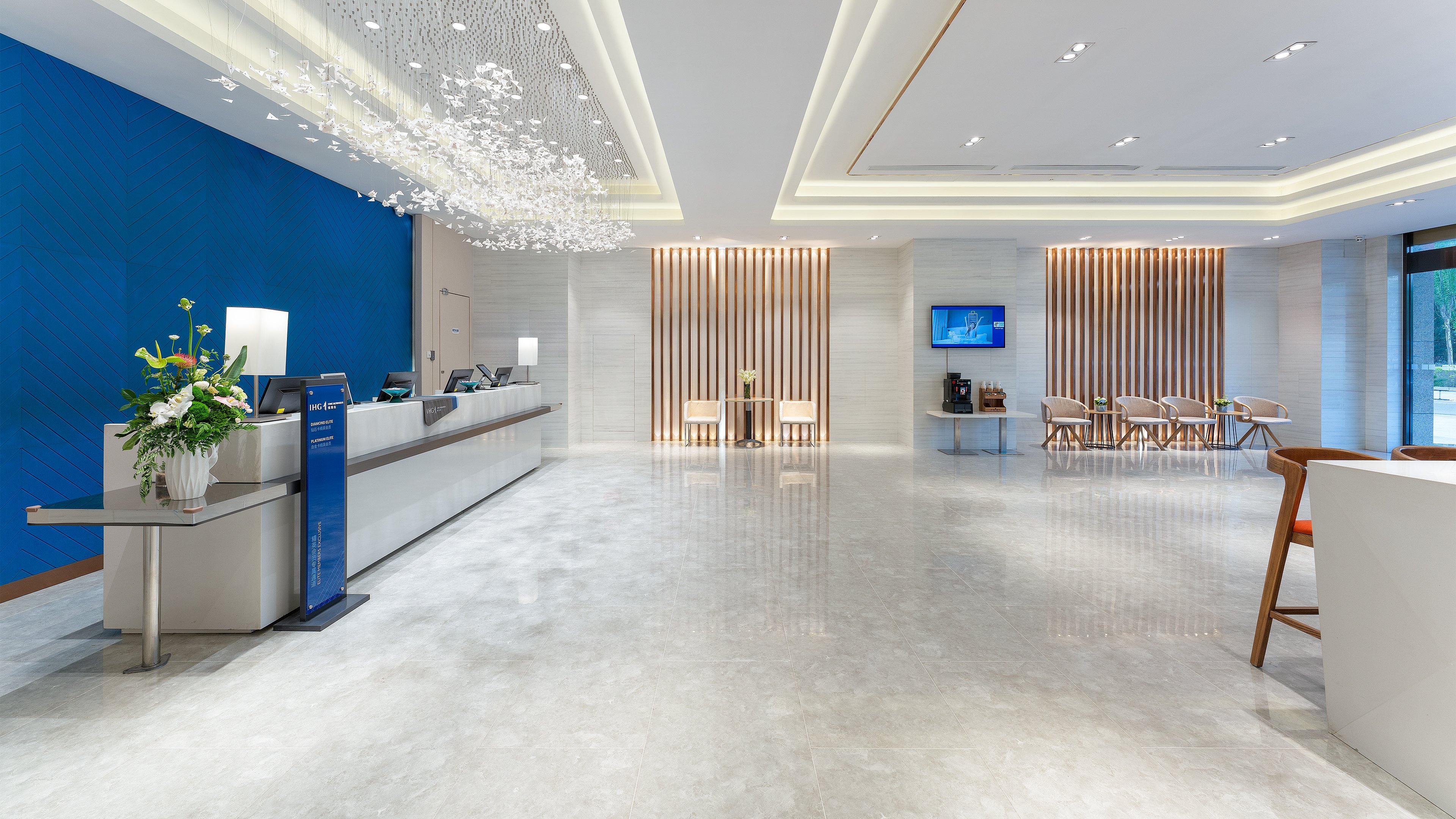 Holiday Inn Express Yinchuan Downtown 8/50