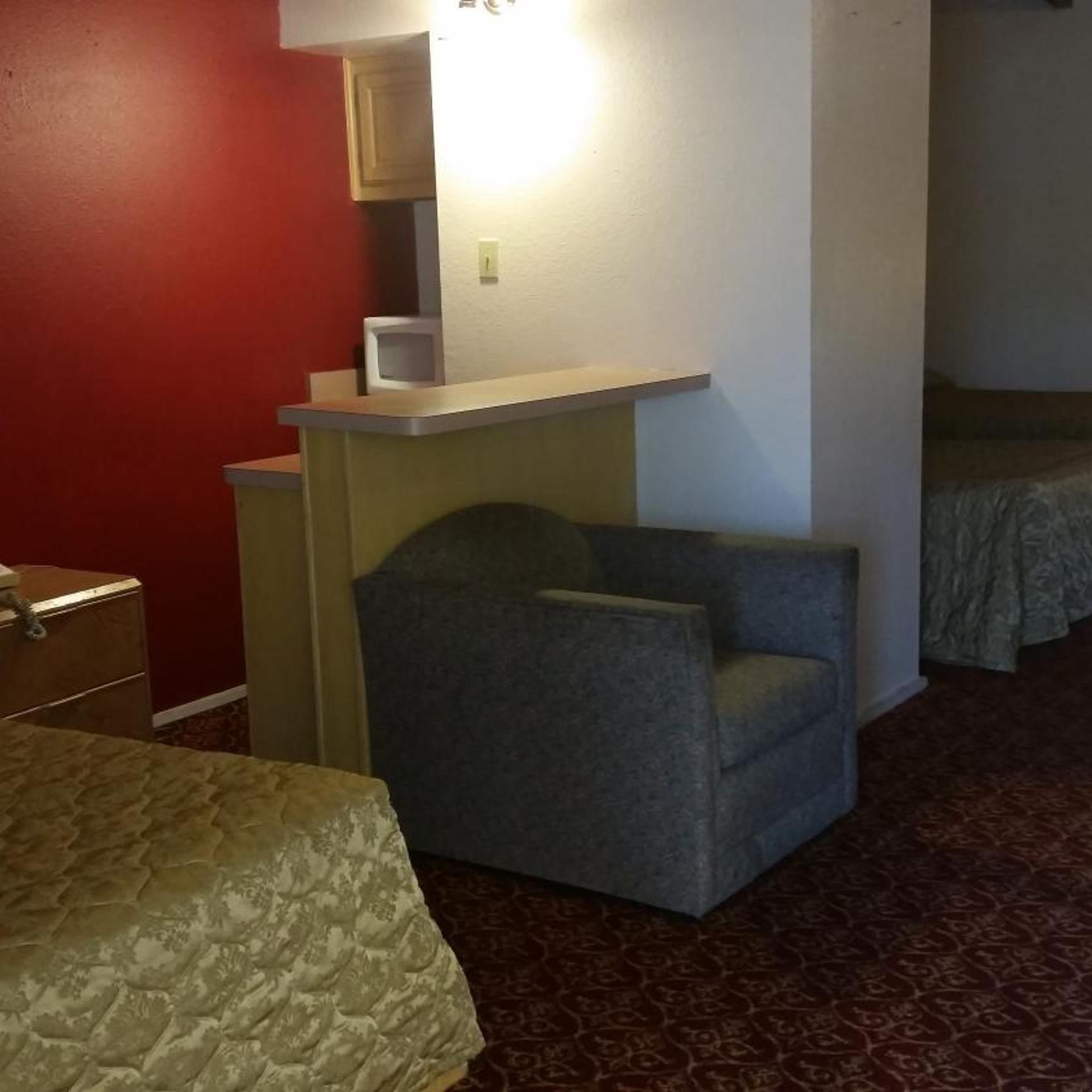 Executive Inn And Suites Waxahachie 26/30