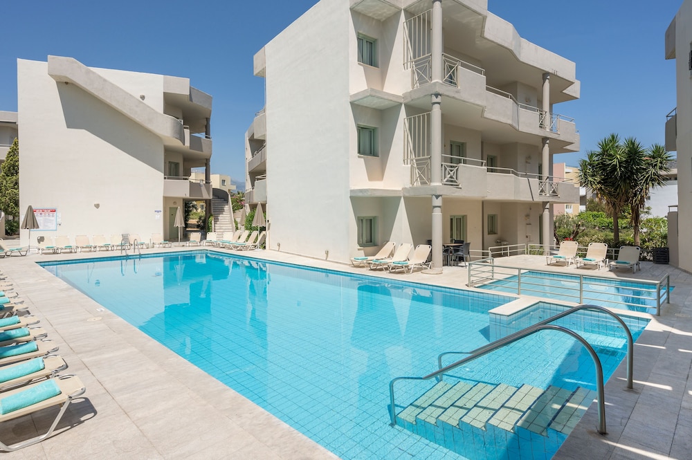 Summer Beach Hotel in Apokoronas