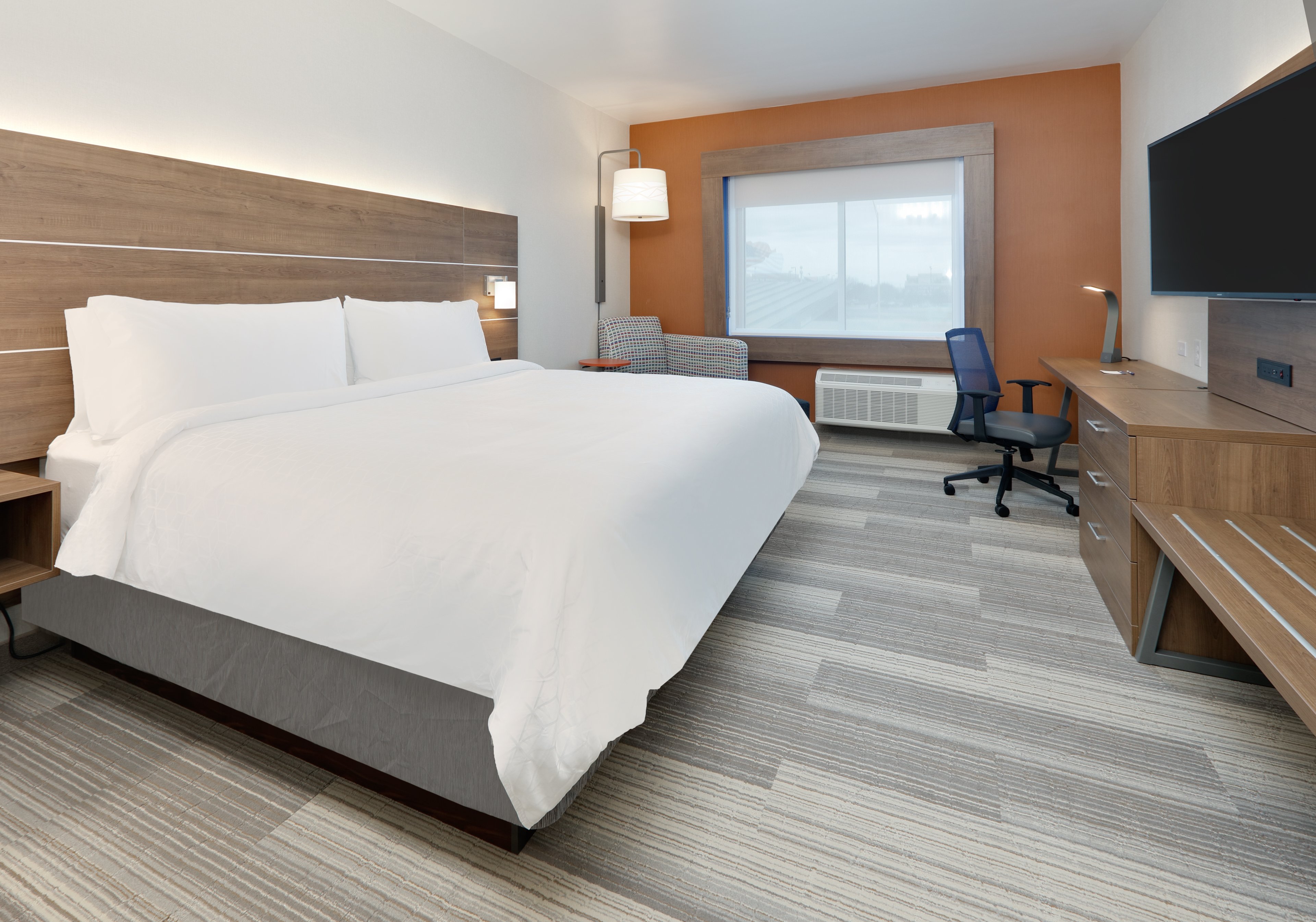 جناح بسرير كينج، Holiday Inn Express And Suites Plano East 2/4