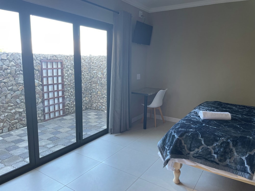 Reef View Bnb 20/50
